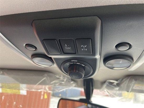 2023款丰田酷路泽FJ经典越野车售50多万-2020款丰田fj酷路泽值得买吗