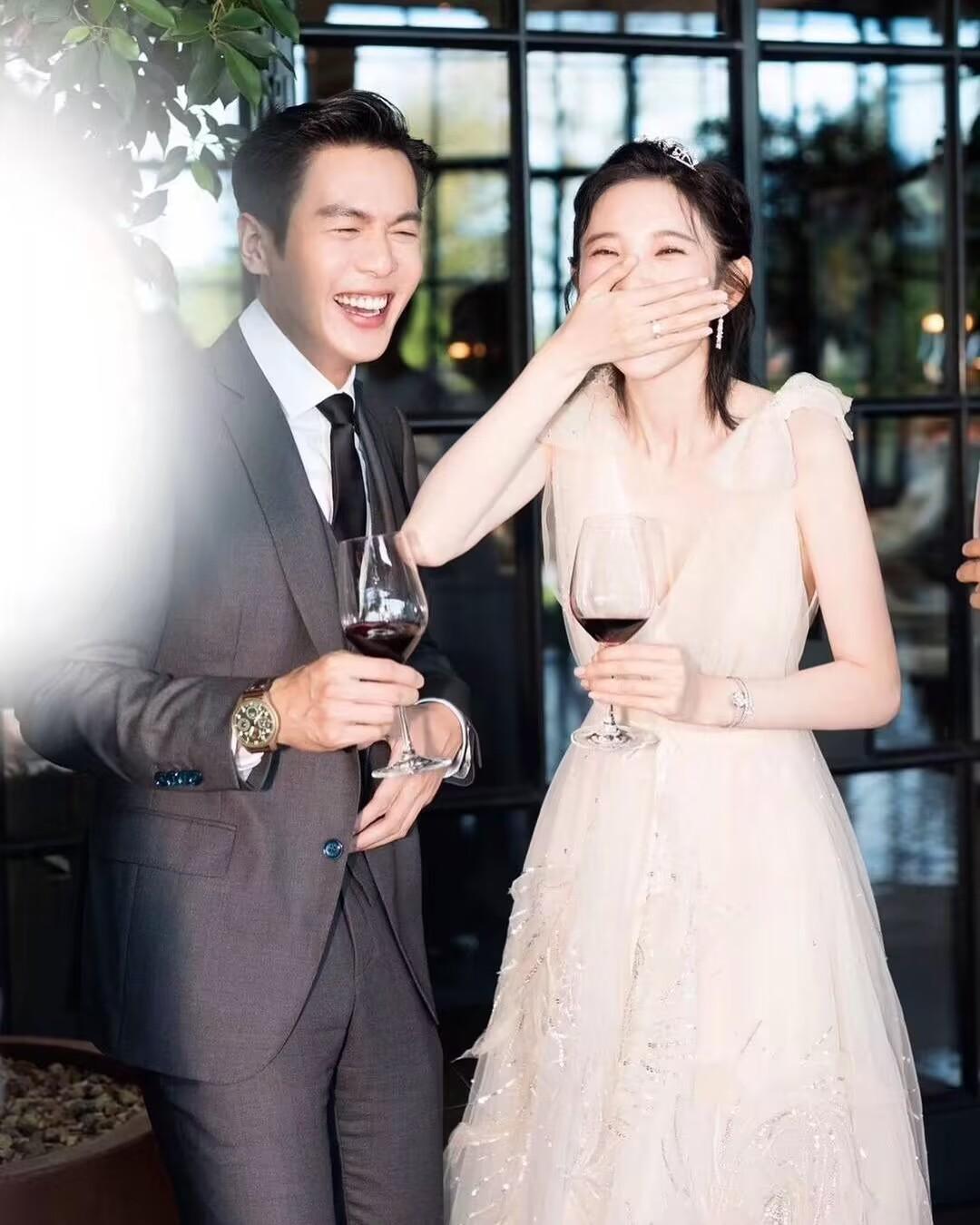 张若昀说和唐艺昕聚会相识的，这对模范夫妇有多甜（张若昀和唐艺昕一起的综艺）