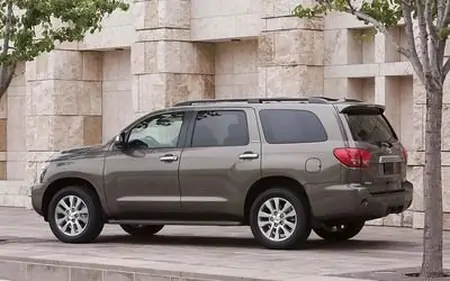 丰田红杉这款车怎么样？值不值得入手？让我来为你解答-丰田红杉怎么样值得买吗