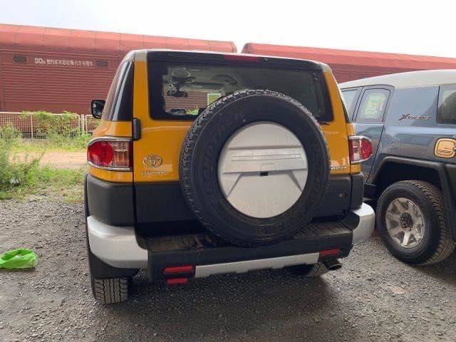 2020款丰田FJ酷路泽 顶级越野座驾再创奇迹-2022款丰田fj酷路泽