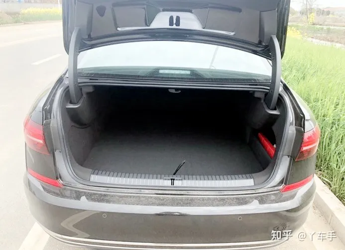 帕萨特phev如何使用补胎液进行轮胎修补-帕萨特补胎多少钱