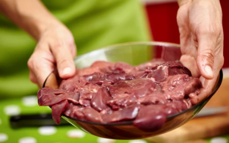 高血压的人，这四类食物就千万不要吃了，不然降压药等于白吃（高血压吃什么食物一览表）