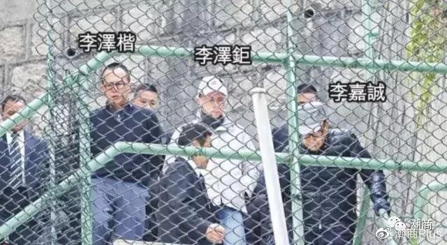 本月第三度“露面”！网友偶遇李嘉诚：92岁“超人”电动车代步（诚信超人李嘉诚的故事）