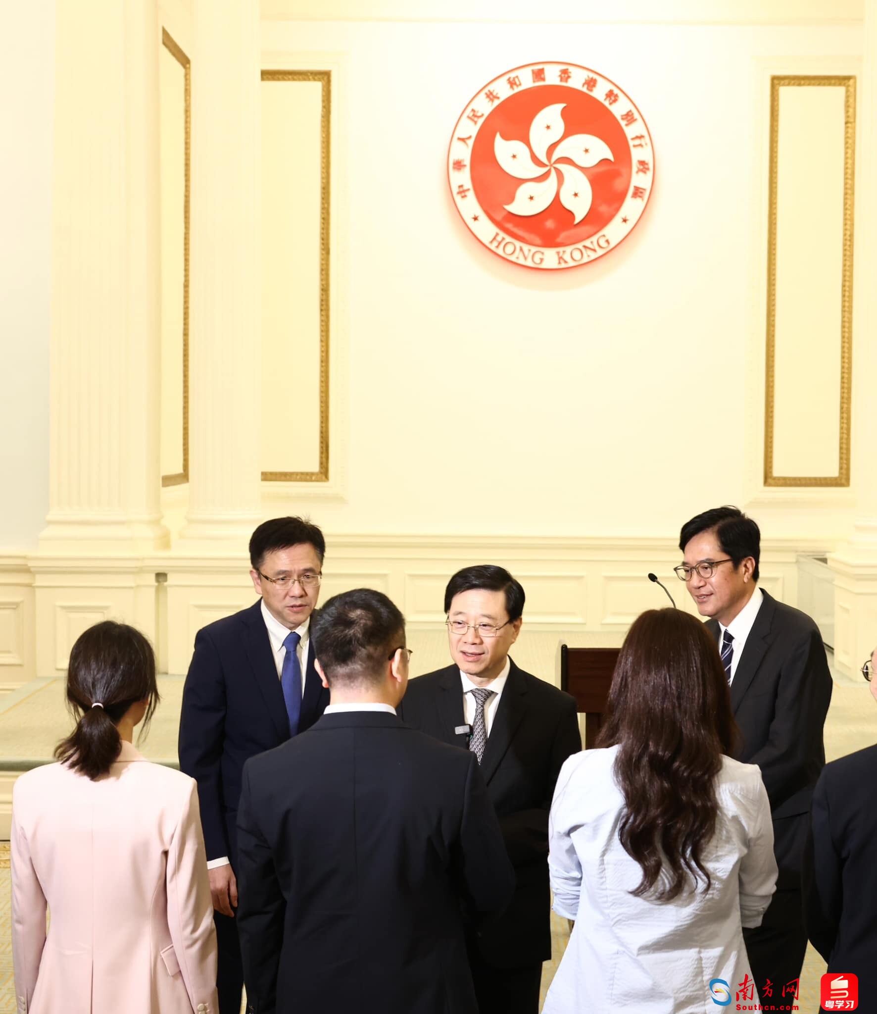 李家超与香港载荷专家候选人会面