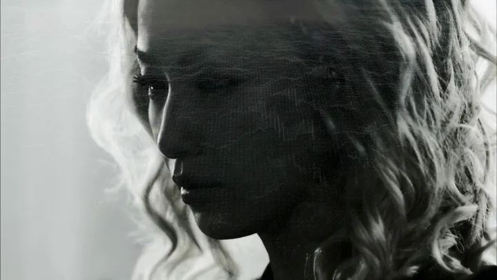 有哪些特别虐心的听起来特别撕心裂肺的歌，像 Chandelier (piano version) 和 Dope？（听起来撕心裂肺的歌曲）