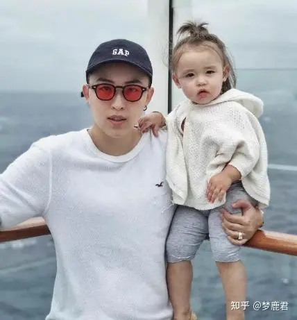 4年后，携50万跳过结婚直接生娃的叶海洋，如今再次出国拼二胎（叶海洋二胎现状）