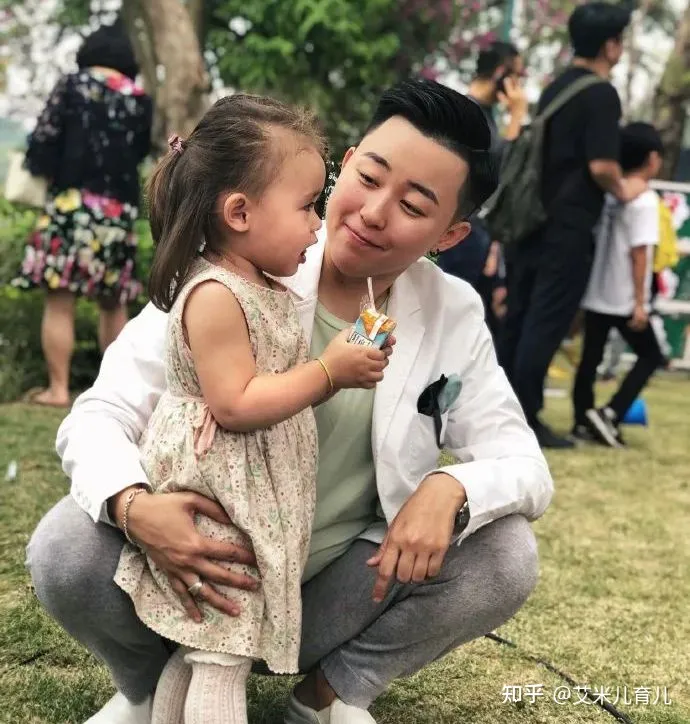 50万买精生女后，又花十几万备孕二胎，为何女人羡慕叶海洋的状态（叶海是什么电视剧里面的人）