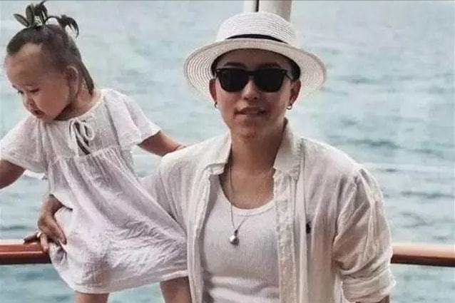 叶海洋花16万生二胎，同父同母妹妹颜值高，生父身份曝光引热议（叶海洋女儿近照图片）