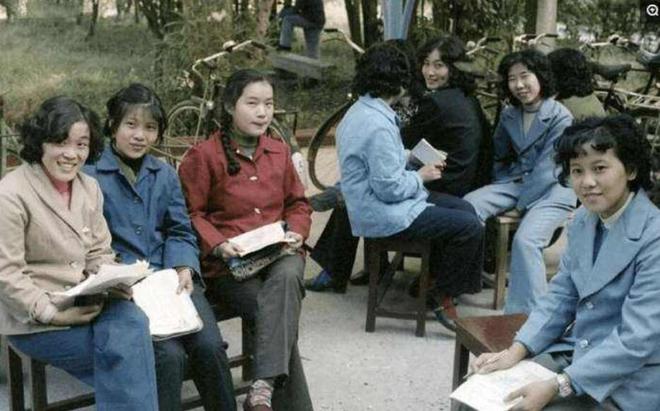 江西省一直简称赣，省会在南昌市，为何不是南方的赣州市？（江西怎么分赣南赣北）