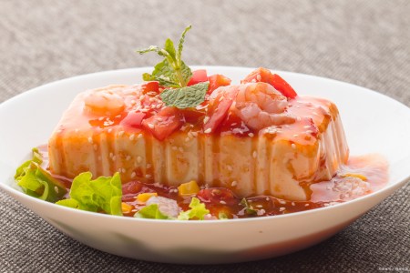 医生建议少吃肉，如何补充蛋白质减肥？这4种食物一定要多吃（减肥不吃肉会不会缺营养）