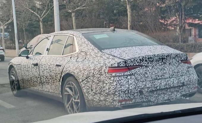 现代的顶级豪车！比奔驰S级还要大，起步3.5T，卖70万你买吗-现代汽车豪车