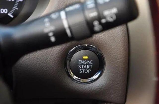 冬季汽车启动需要先热车吗？不热车就启动会有什么影响？-冬天先热车还是先启动