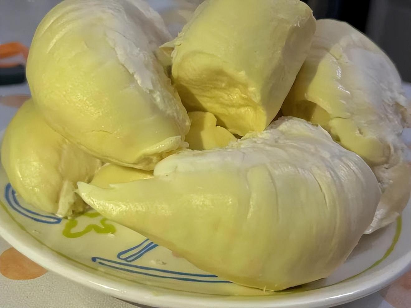 榴莲不能随便吃？医生提醒：这5类人，平时尽量少吃，要听劝（榴莲不适合吃的人群）