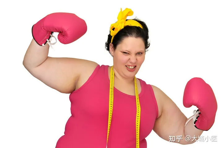 20岁女孩在减肥营中猝死，体重多少才算胖？外貌焦虑请适可而止-20岁女生减肥猝死