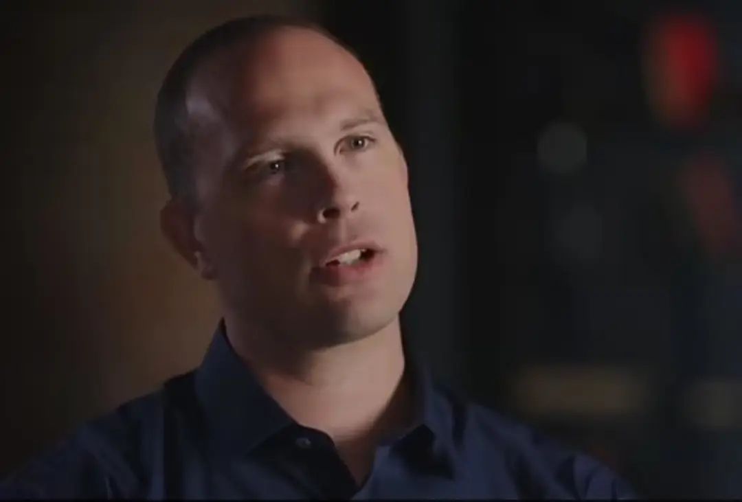 外星人已来地球？UFO坠毁，调查人员进入内部后遭遇时空扭曲-2021年外星人来地球