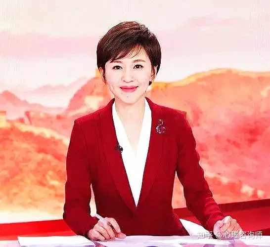 曾是央视当家女主播神秘消，45岁欧阳夏丹终于露面！幕后真相被揭开-央视主持人欧阳夏丹去哪