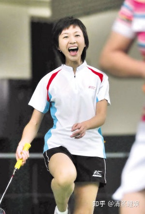 央视台面欧阳夏丹：消失一年惹争议，真相令人泪目，44岁依旧单身-央视欧阳夏丹简介