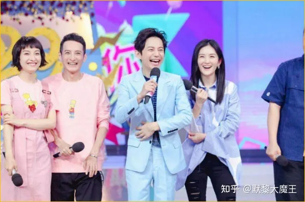 央视主持阵容“大洗牌”，老牌主持人欲退居二线，新面孔不断涌入-央视主持人盘点