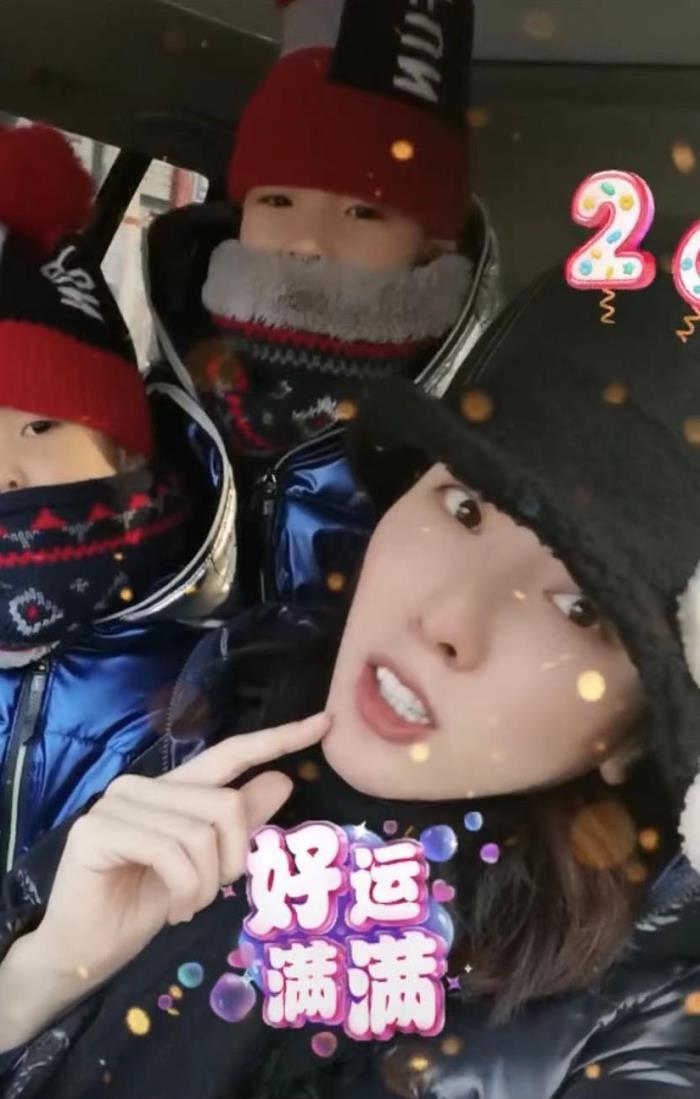 央视主持名单变动大！海霞等老面孔被删除，数位90后美女主持吸睛-央视主持人介绍