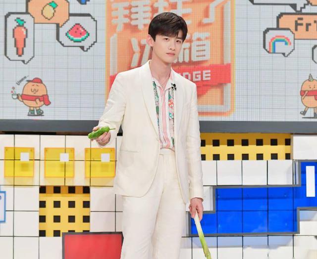 白敬亭自曝减肥经验，只用了一个方法，一周瘦20斤，网友：做不到（白敬亭减肥方法有用吗）