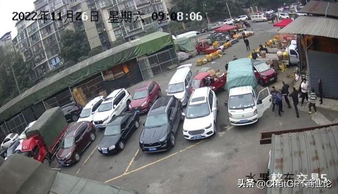 四川宜宾父子遭殴打，防卫反击成犯罪？起诉警方“互殴”认定错误-宜宾打人三个嫌疑人视频