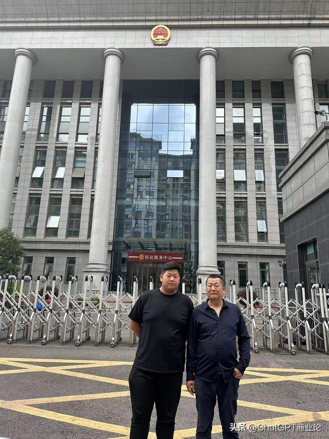 四川宜宾父子遭殴打，防卫反击成犯罪？起诉警方“互殴”认定错误-宜宾打人三个嫌疑人视频