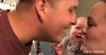 宝宝身体出现这3个特征，说明被“喂养过度”了，宝妈要及时止损-婴儿过度喂养是什么意思