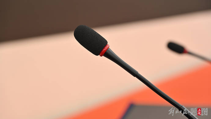 校内被撞小学生母亲坠楼身亡，网暴之恶亟待治理-小学生在学校发生碰撞该怎么办