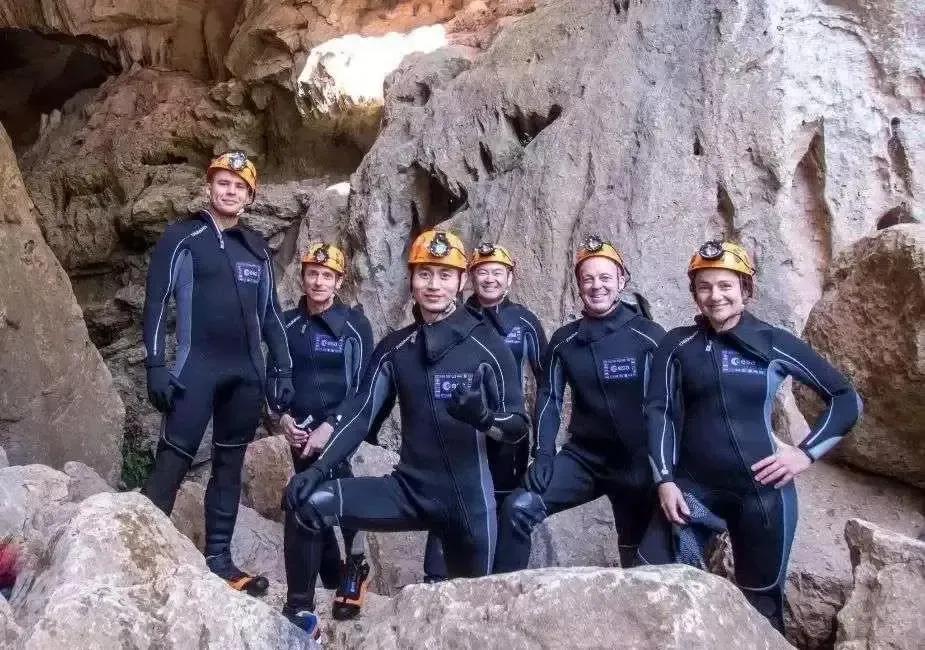 叶光富、王亚平和陈冬最有可能成为中国首批登月团队（首批登上月球的人）