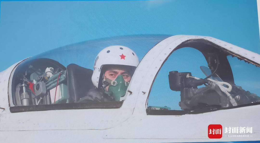 航天员叶光富现身珠海航展 揭秘成长经历：当上飞行员后还想离星辰大海更近（航天员叶光富哪年生人）