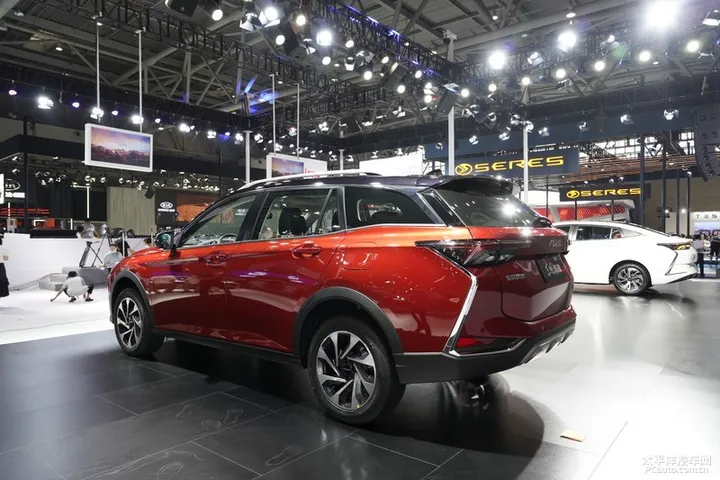 东风风神奕炫GS正式上市 售7.49-10.89万-东风风神奕炫gs2021新款车试驾视频