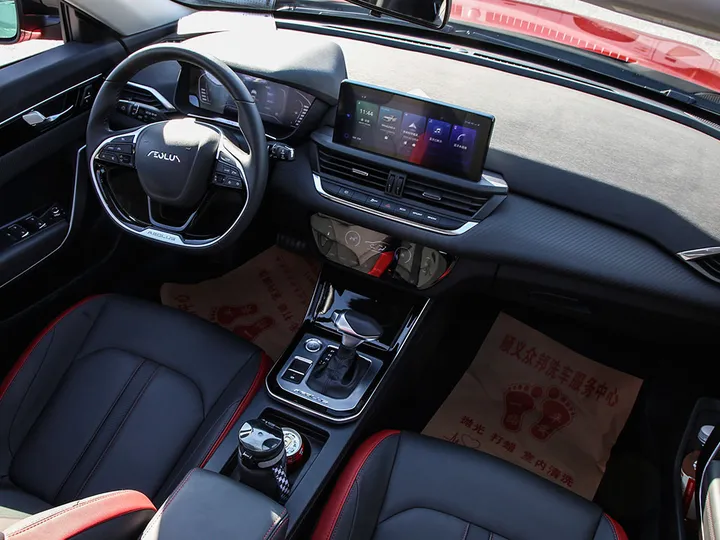 试驾奕炫GS：10万元还有大空间，百公里7个油的紧凑型SUV了解一下-奕炫油耗实测