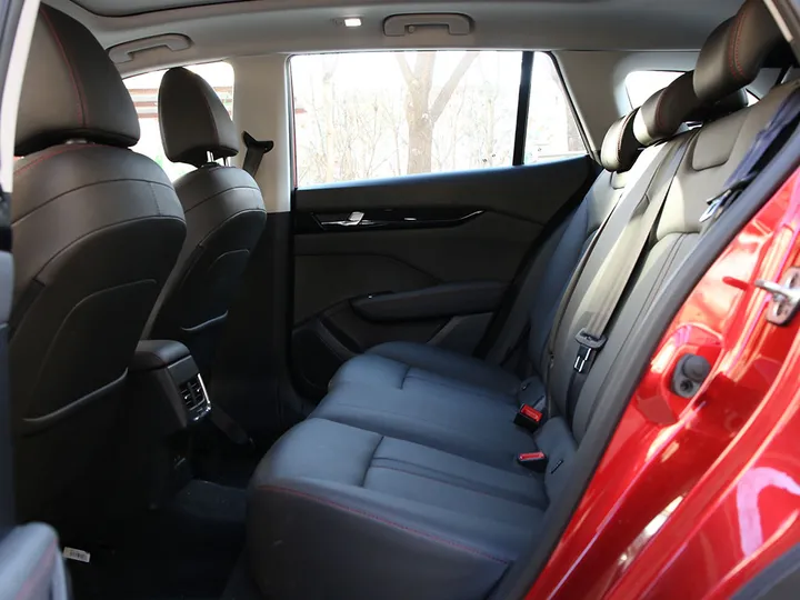 试驾奕炫GS：10万元还有大空间，百公里7个油的紧凑型SUV了解一下-奕炫油耗实测