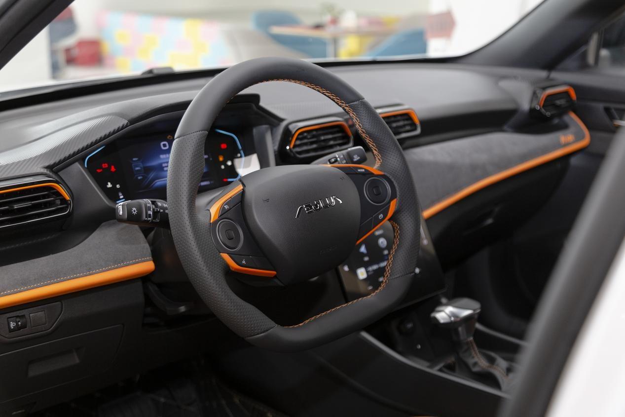 到店实拍奕炫GS马赫版：顶配不到10万，内外全面升级，配置有惊喜-奕炫gs2021款230T自动追星版