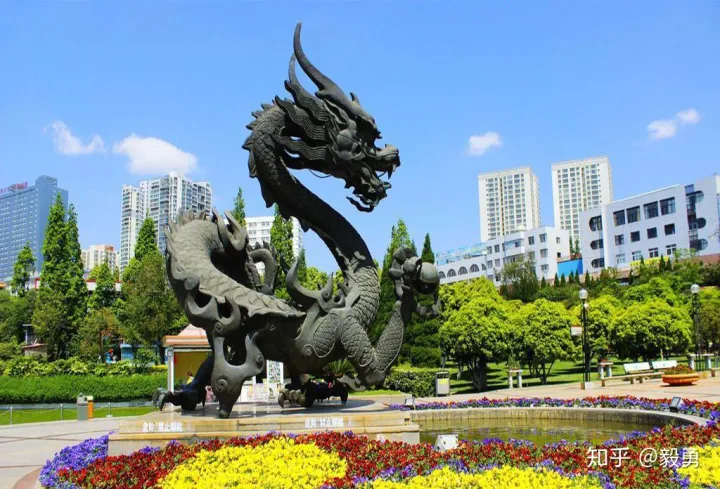 中国最宜居的5座城市, 南方有4座城市上榜, 北方却只有1座（中国最宜居的五个城市）