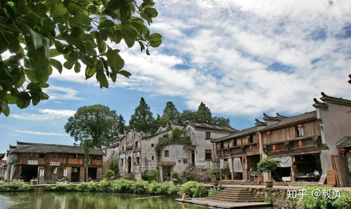 中国最宜居的5座城市, 南方有4座城市上榜, 北方却只有1座（中国最宜居的五个城市）