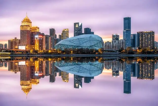 最适合宜居的前15名城市，第一名竟然是它！（2021年最适宜居住的城市）