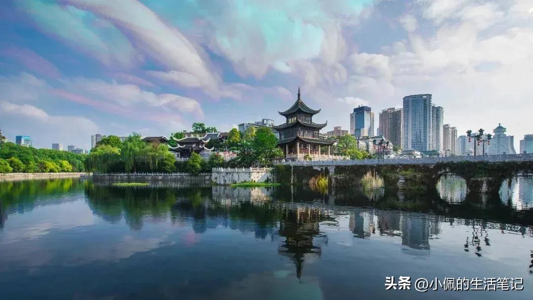 国内宜居放心住的10座城市（国内适宜居住的城市排名）