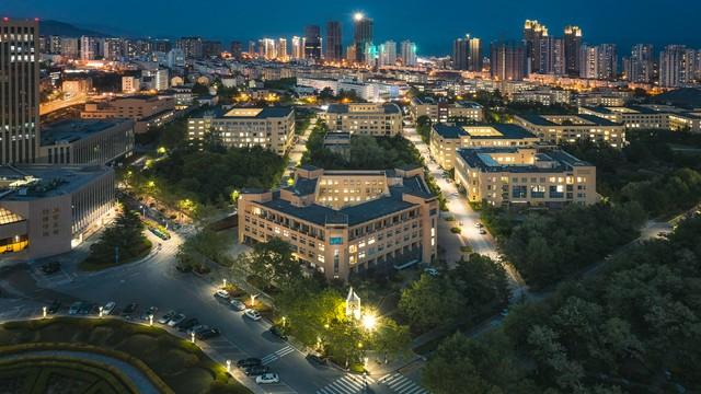 中国“最宜居”的3座城市，大连第一，青岛第二，第三应该是谁？（2021中国最宜居城市）