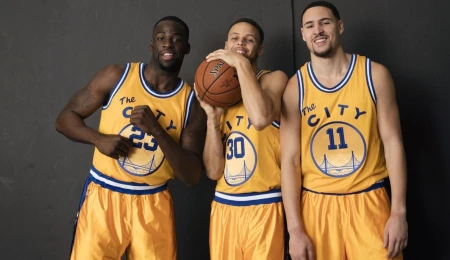 名嘴苏群：湖人打进季后赛应该没问题！（湖人全队2021）