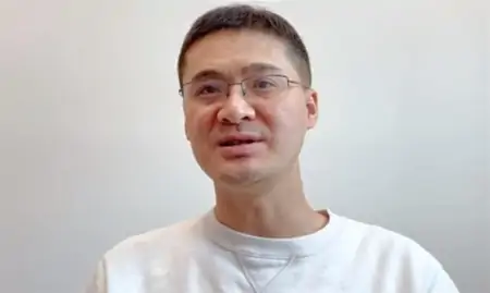 罗翔谈“高铁掌掴”事件：各打五十大板，既不合法也不合理-罗翔爆红