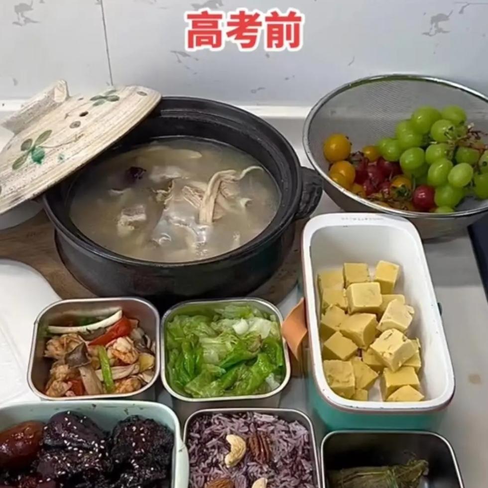等我被名校录取的！学生晒高考前后伙食照对比，主打一个两极反转-高考前饭菜高考后饭菜
