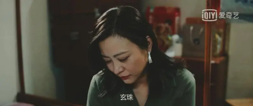 又一部都市家庭剧开拍，郝蕾《熟年》中狂飙演技，演绎中年危机-郝蕾的剧