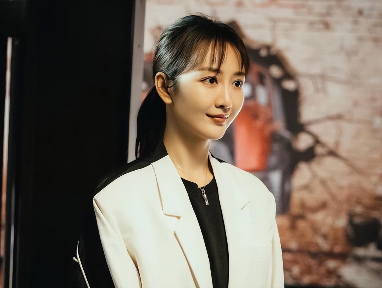 《熟年》大结局：三对夫妻圆满，春梅和倪伟强留下一个遗憾-电视剧熟年人物关系