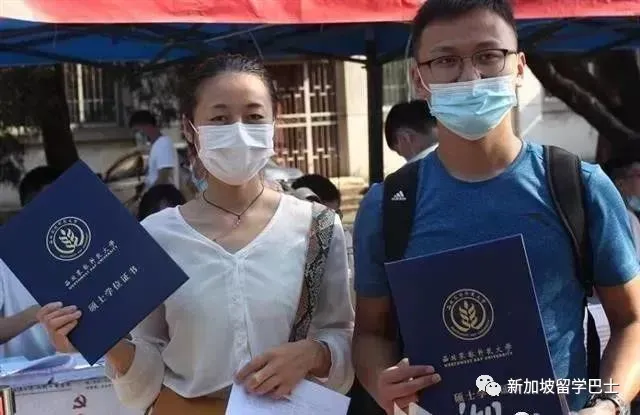 学霸情侣携手读博，最好的爱情是相互陪伴，彼此成就！-学霸之间的爱情