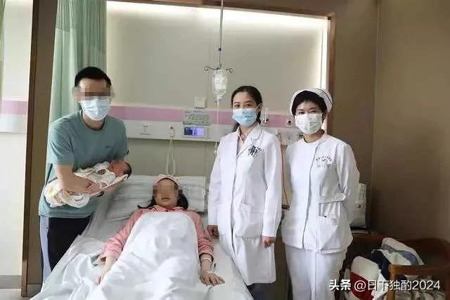 武汉惊现“镜面宝宝”，脏器位置截然相反，百万分之一奇迹降临！-双漩涡的人怎么样