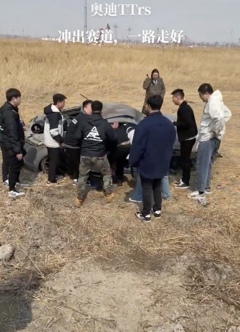 又一网红车祸去世！开改装车狂飙280码，医护迟到20分钟车毁人亡-网红车祸身亡 中心思想