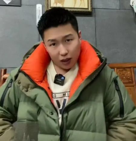 赛车手张雷车祸去世，车身受损严重，身价过亿留下两个儿子-张雷为什么退出