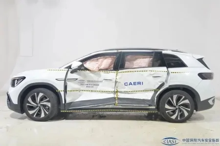 中保研测试成绩发布 ID.6 CROZZ碰撞零缺陷-中保研碰撞测试2020第二批