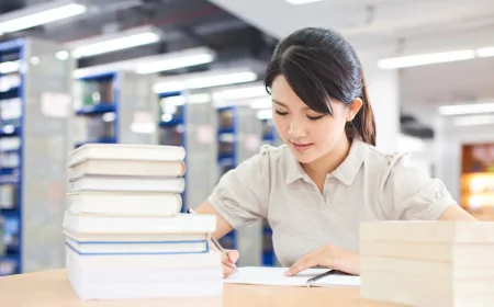 丁真走红后签国企月薪三千五，丁妈妈回应朴实，职业选择该看什么-丁真 入职国企